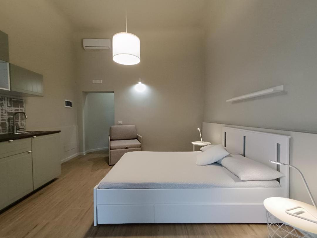 Simply House In Bari Twin Apartment Ngoại thất bức ảnh