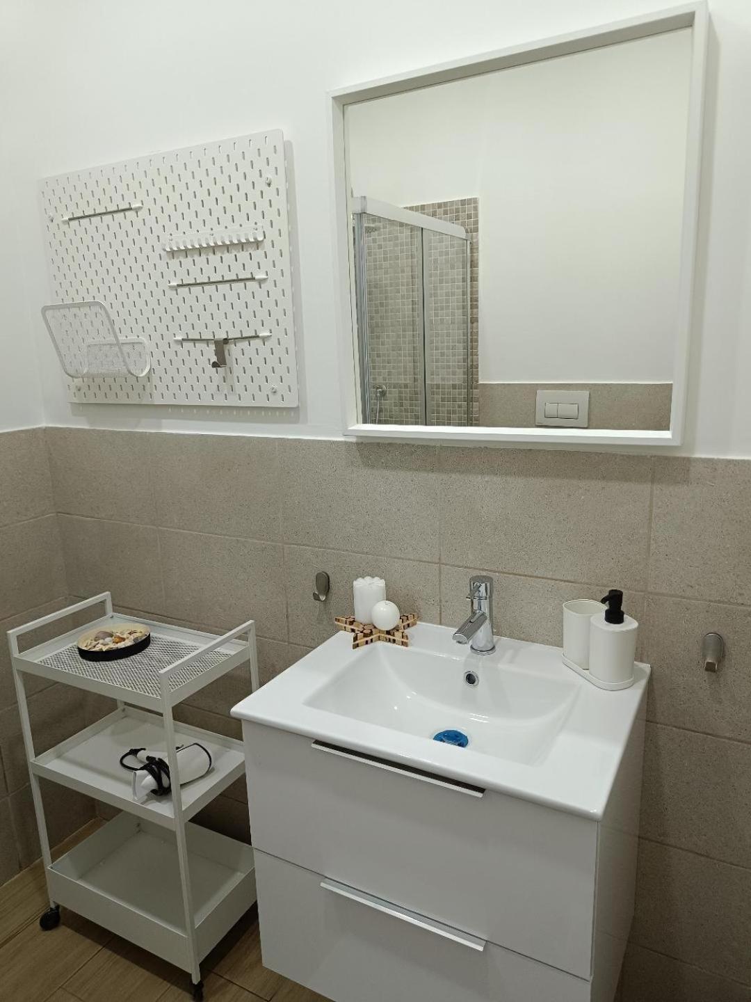 Simply House In Bari Twin Apartment Ngoại thất bức ảnh