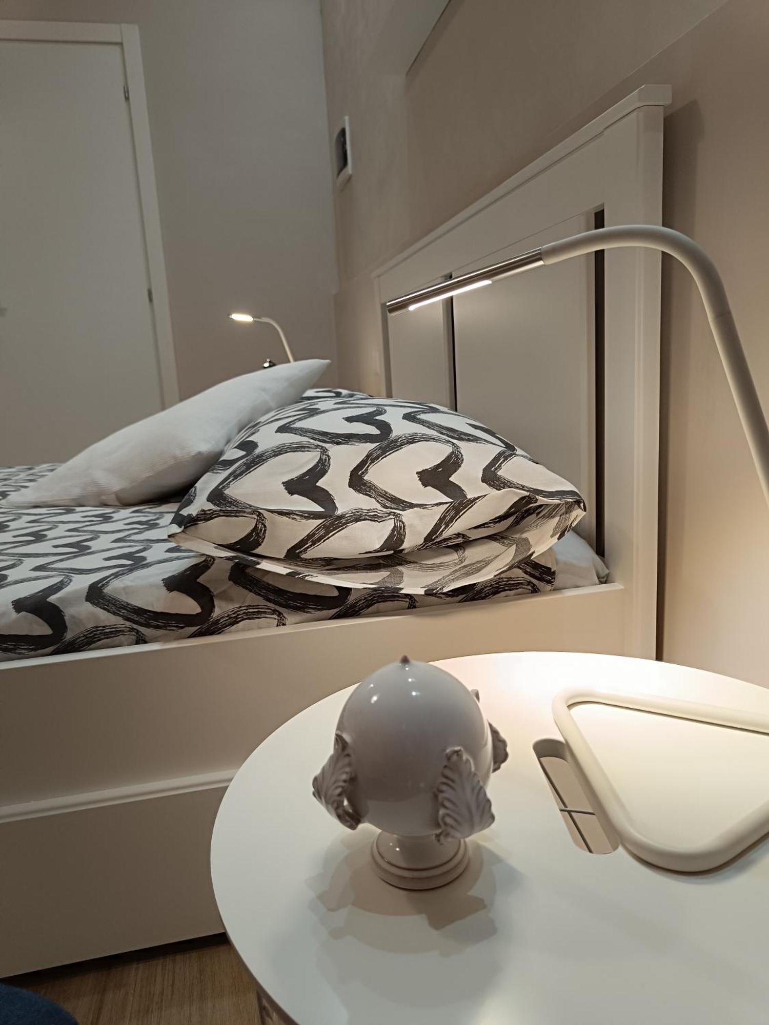 Simply House In Bari Twin Apartment Ngoại thất bức ảnh